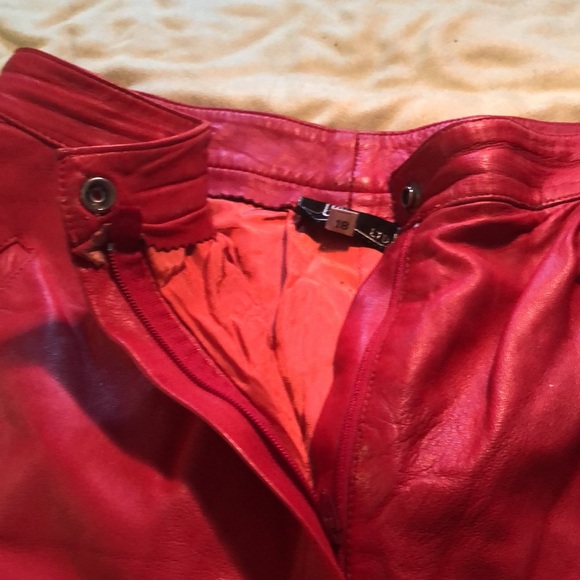 Arin Couture Ltd. Red leather vintage pants sz18/ lined/not hemmed/high waisted - Picture 2 of 15